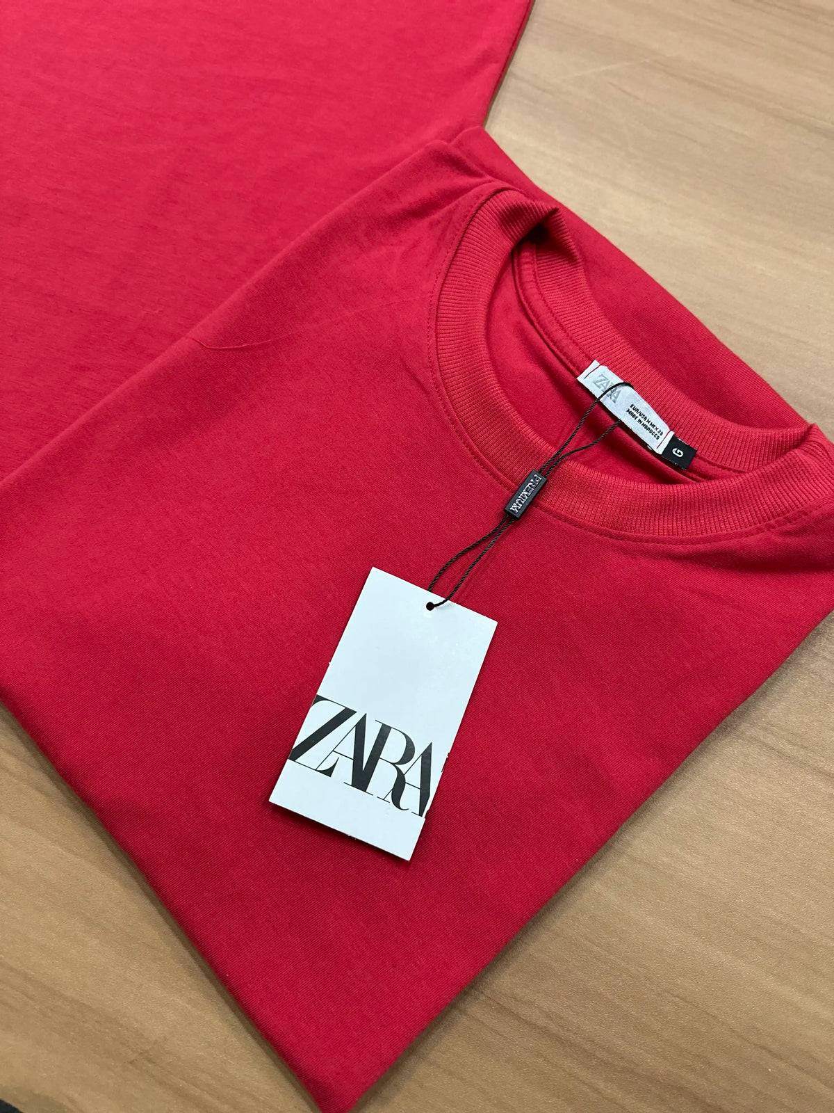 CAMISETA ZARA EGÍPCIA